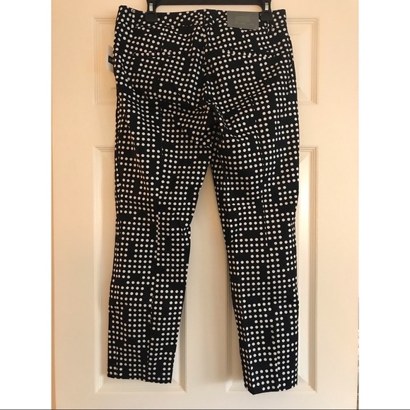 NWT GAP Slim Cropped Pants Size 6 - Picture 3 of 4